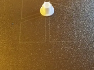 kolík na žalúzie