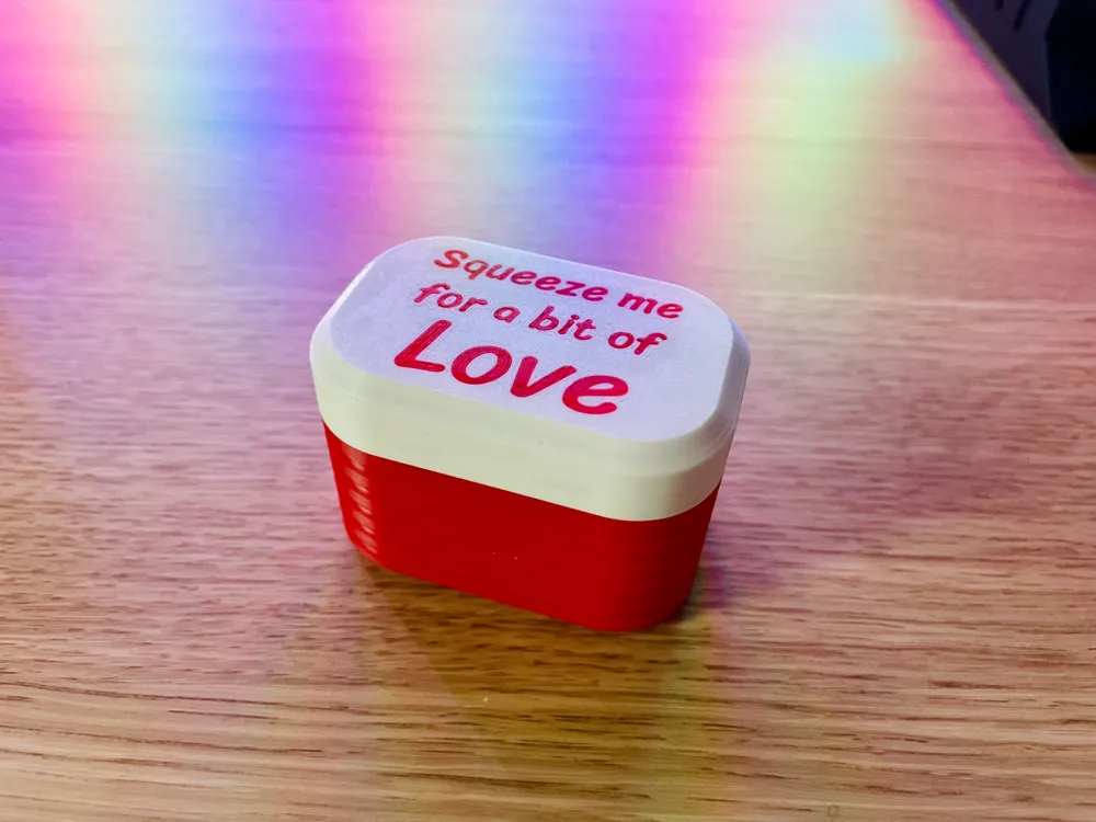 Valentine's Day Little Love Box - Jumping Surprise - MakerWorld 3D ...