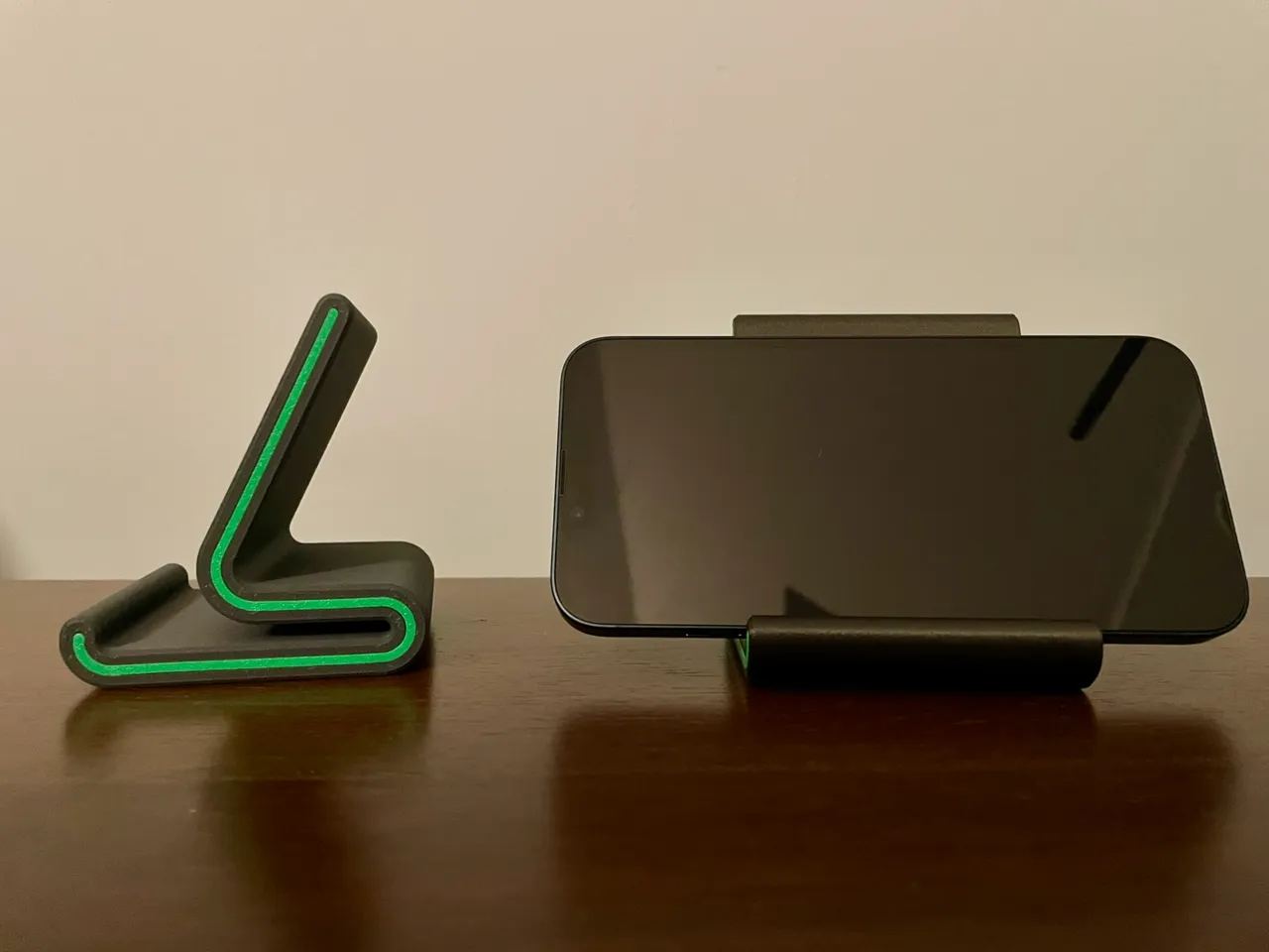 Phone Stand (No AMS needed) view 2