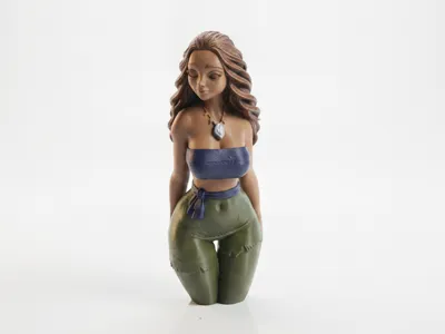 Moana Bust Disney Princess Collectible