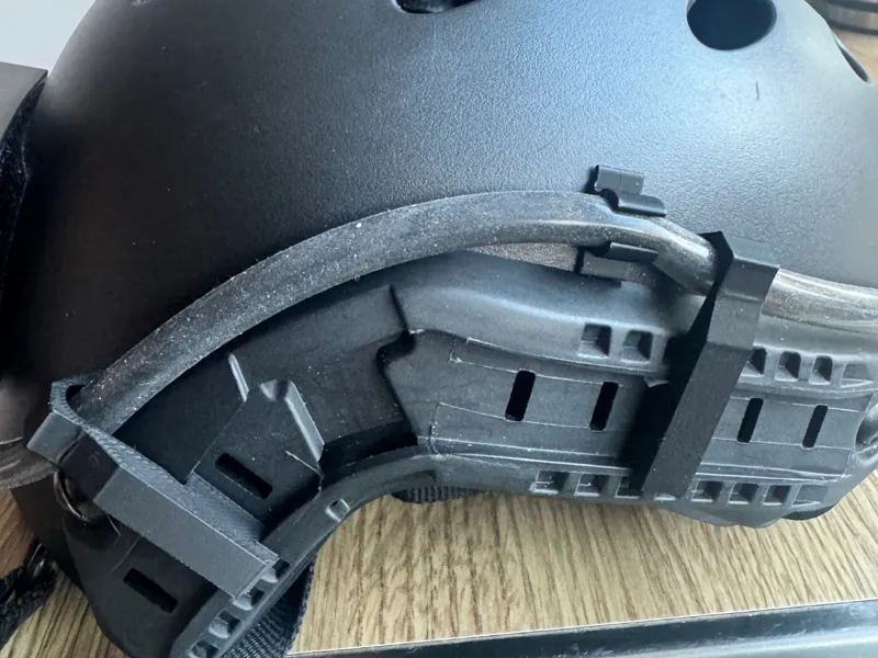 ARC rail clip for air vent