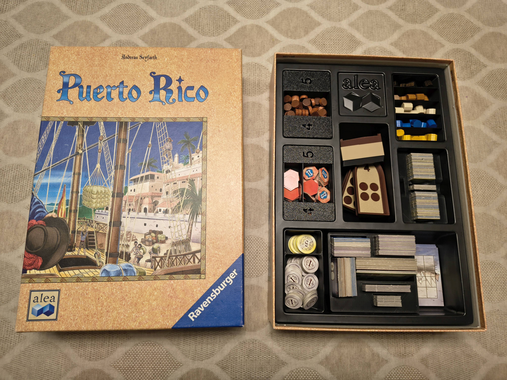 Puerto Rico Board Game organizer (Ravensburger)