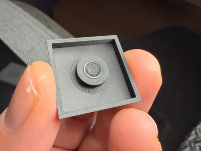 25x25mm base with 6x2mm magnet