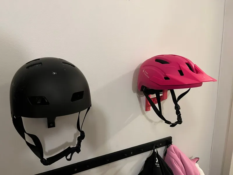 Helmet Holder