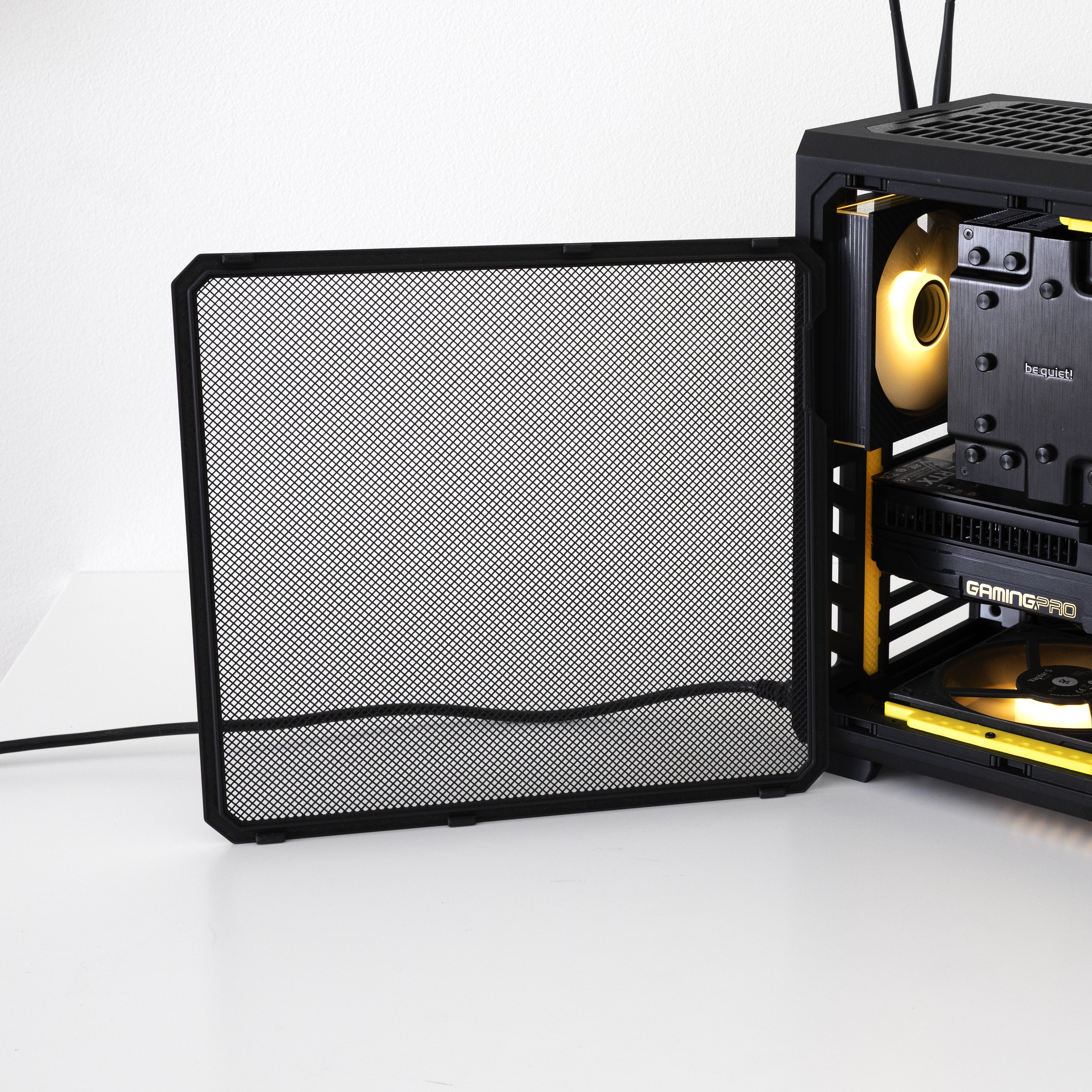 Miniatura 7 do modelo 3D MODCASE HYPER Premium - Universal PC Case