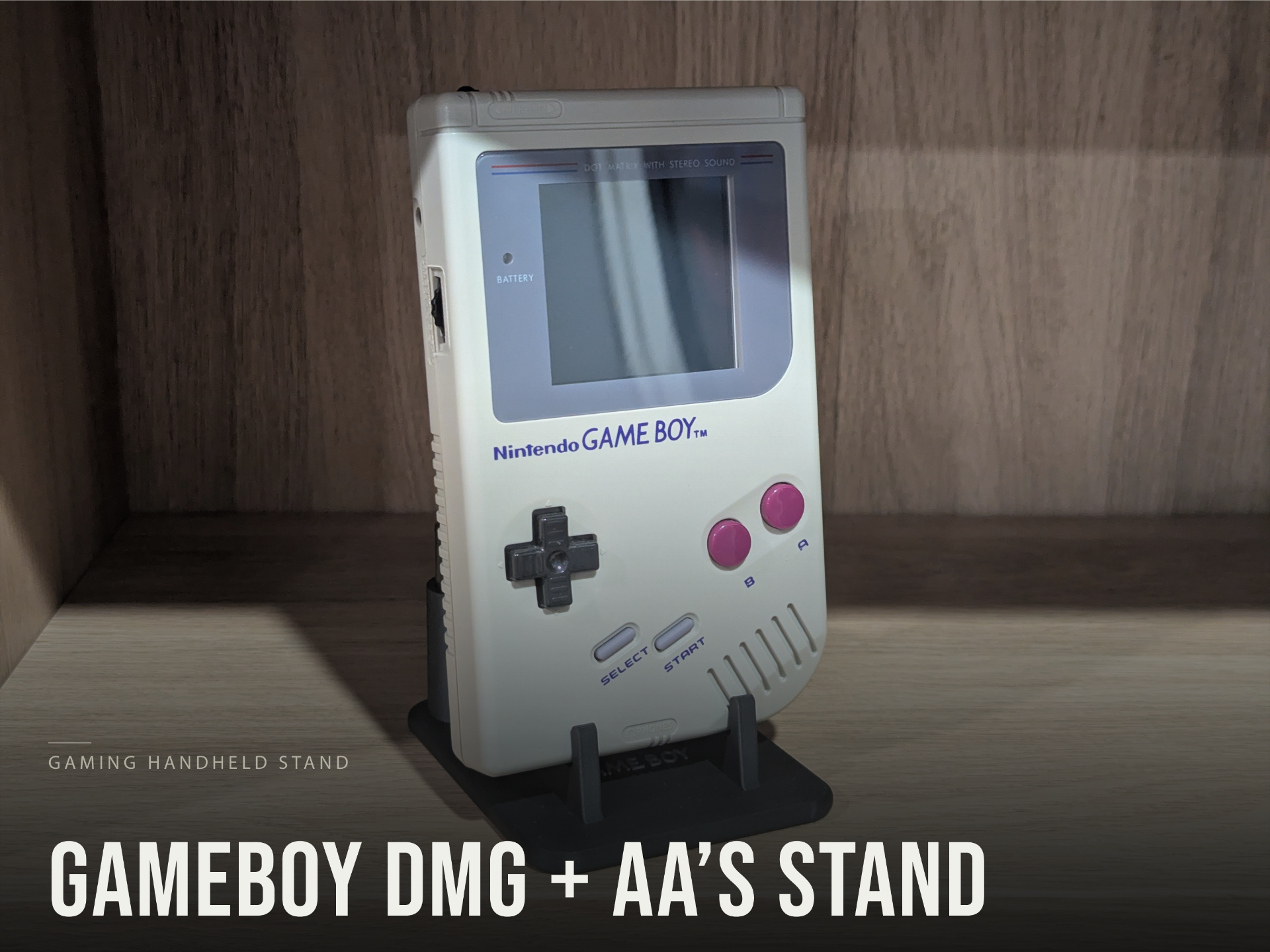 Gaming Handheld Stand – Nintendo GameBoy DMG + AAs