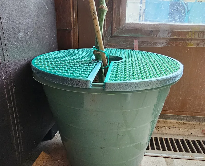 Planter cover - pot protector