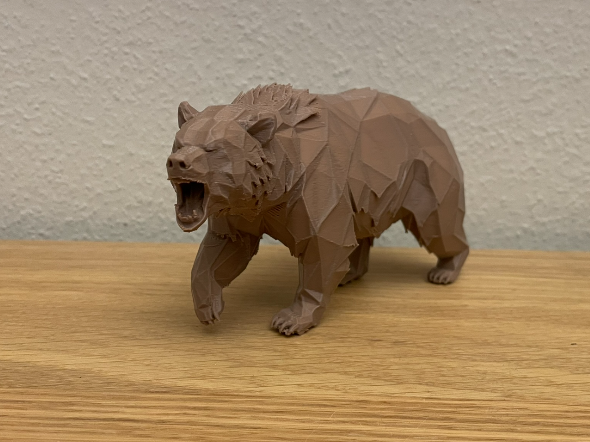 Grizzly Bär Deko Statue Polygon Modern 