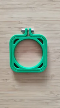 8 cm