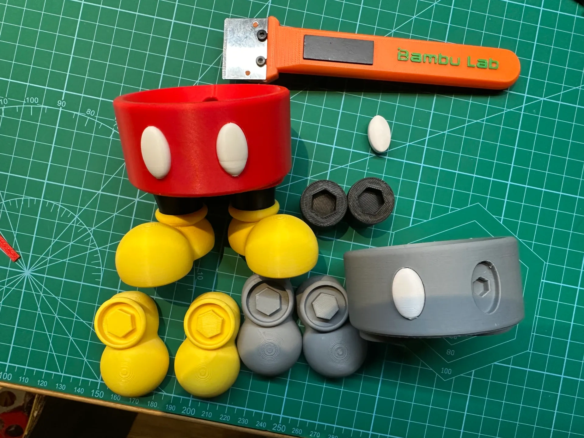 Miniatura 1 do modelo 3D 米奇HomePod Mini底座