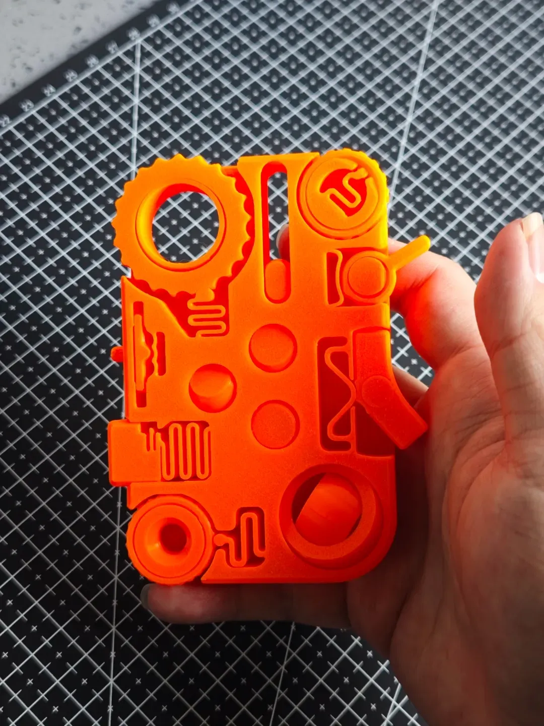 十二合一解压玩具 TWELVE IN ONE stress relieving EDC view 4