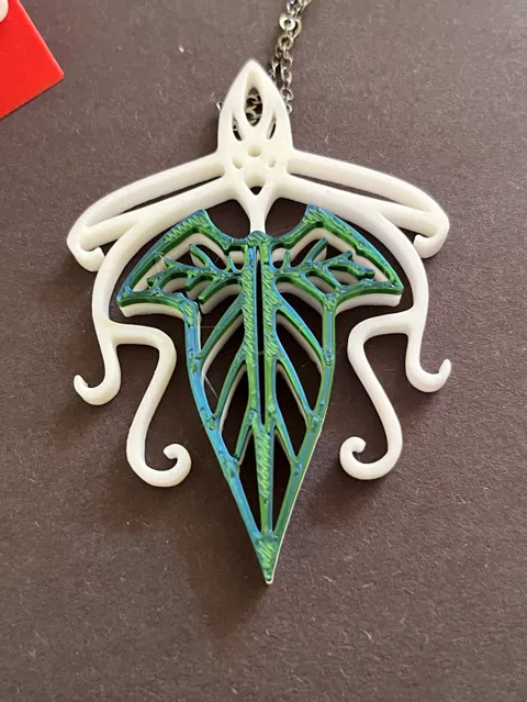 Lorien Leaf earrings & pendant(Lord of the Rings) view 4