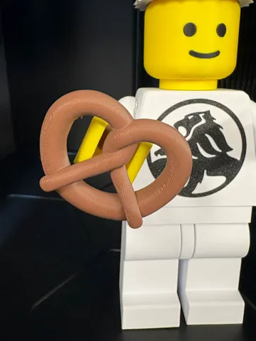 Modelo para impresión 3D: Brezel für 20cm Brickman Figur 500% — vista de referencia 2