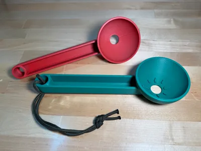 Christmas Star Snowball Mold and Slinger