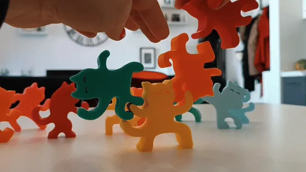 Ninja Cats Stacking Balance Game view 4