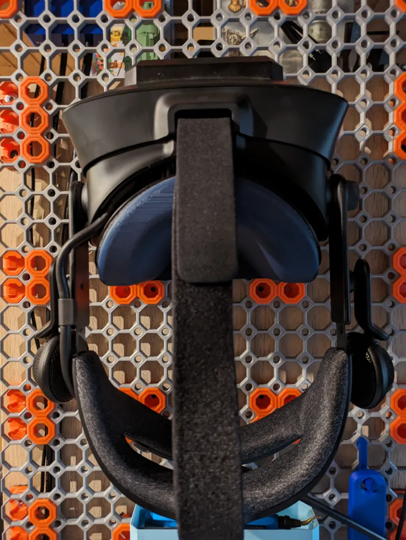 Valve Index Multoboard wall mount