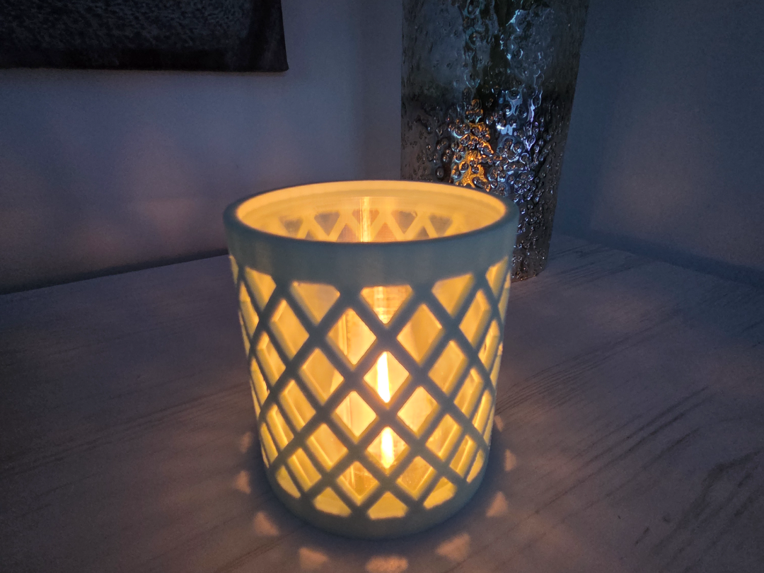 Moderner Teelicht / Kerzenhalter