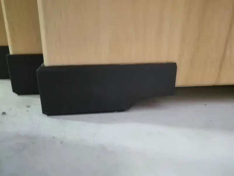 Fuß für Möbel und Regale