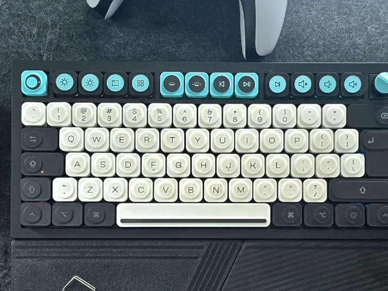 ORBITA - Thin modern keycaps (high-profile TKL)