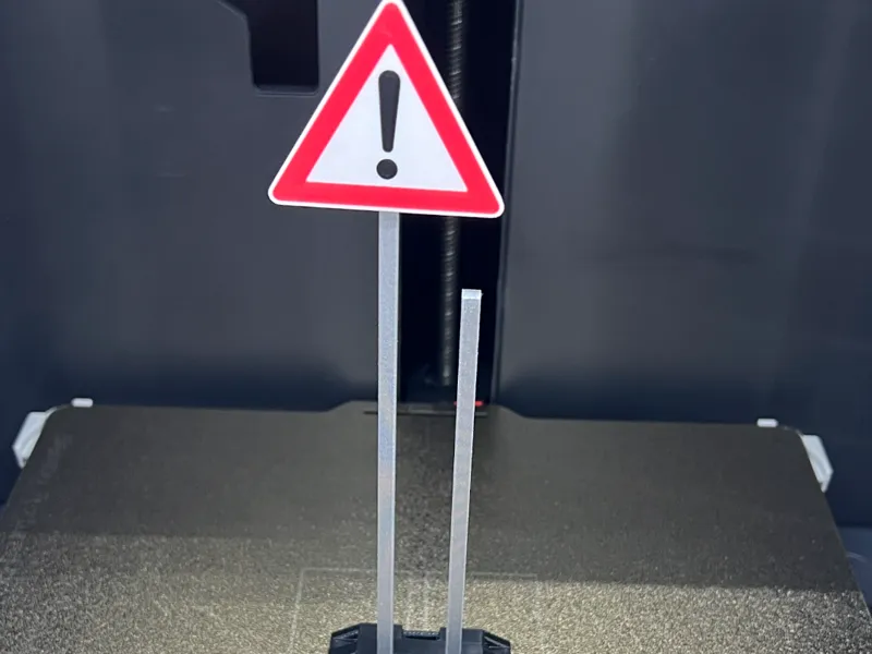 Verkehrszeichen 101: Gefahrstelle