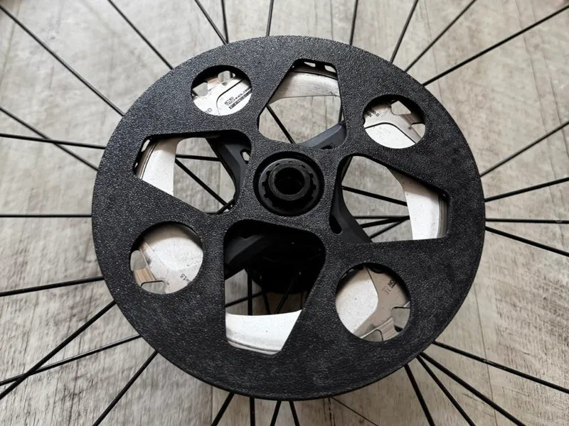 Shimano 160 mm disc break protector (snap-on)