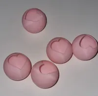 Maison pour araignée sauteuse - boule en forme de cœur — photo 3