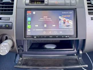 Prius Gen2 (04-09) Mag Charge Compartment