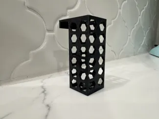 Frozen Cube Feeder V4