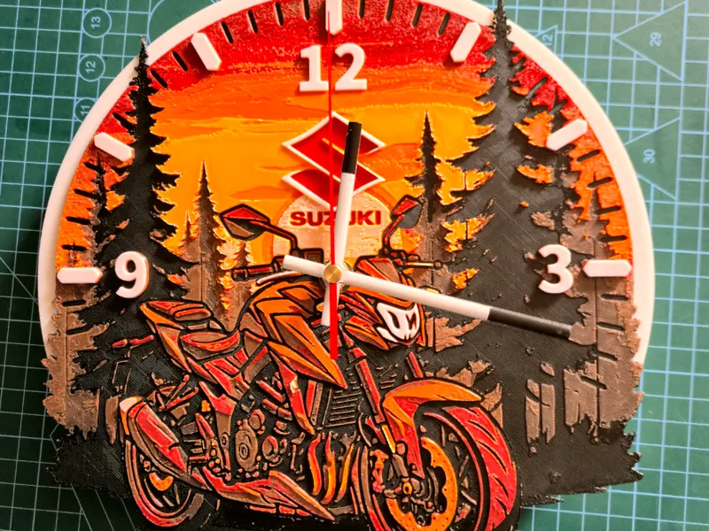 Radio Clock Suzuki GSX Uhr Hueforge