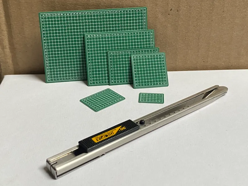 Mini cutting mats - Dollhouse 1:12 scale