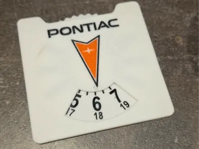 Parking disc with Pontiac logo