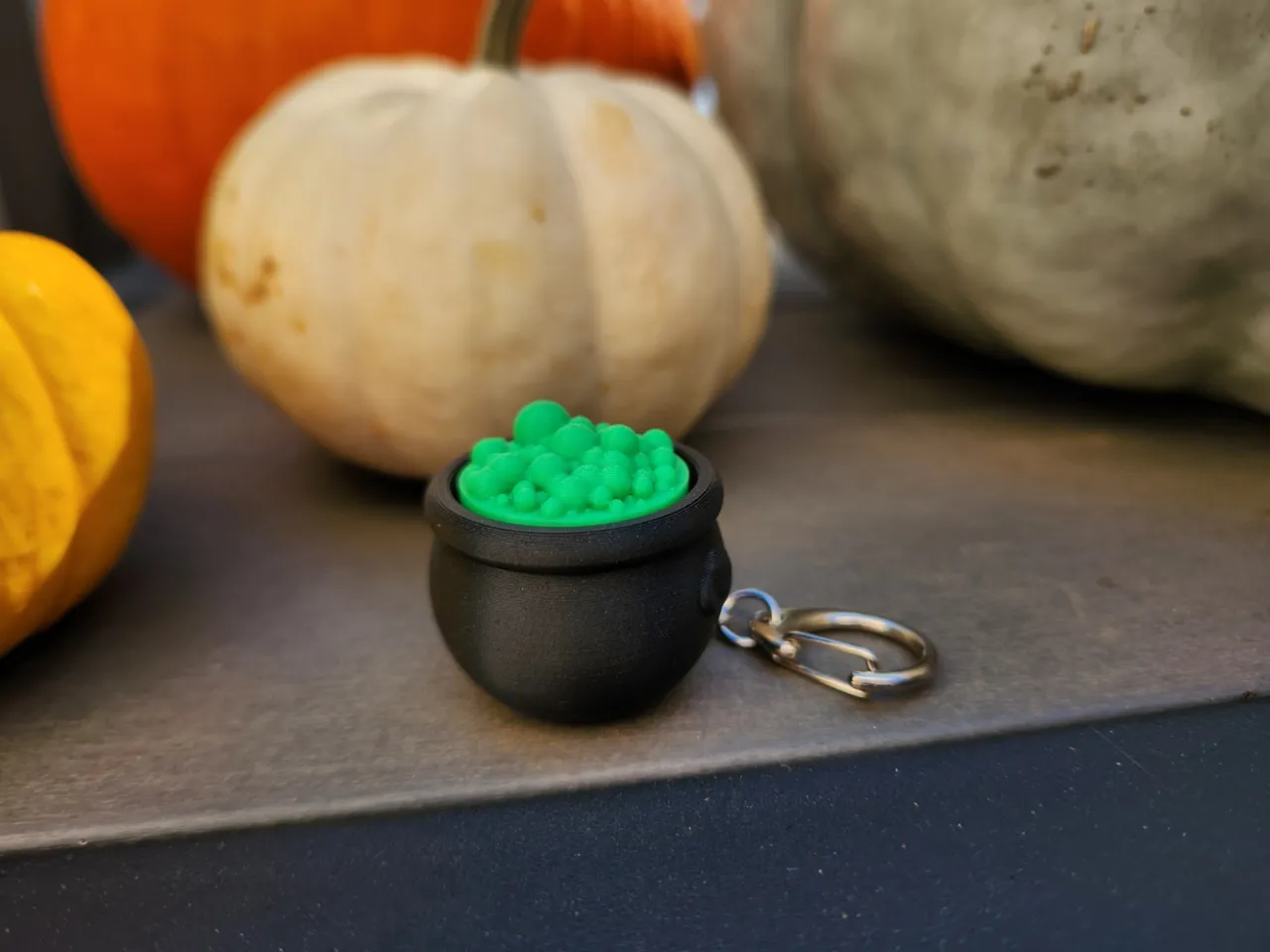 "Spookie Clickers" key switch fidgets (MX Switch!) view 3