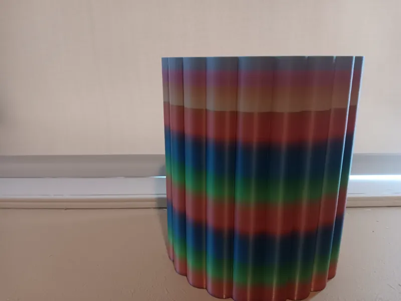 Ribbed Pot