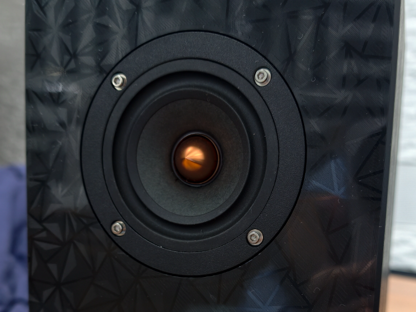 Easy High-end Desktop Speaker Build