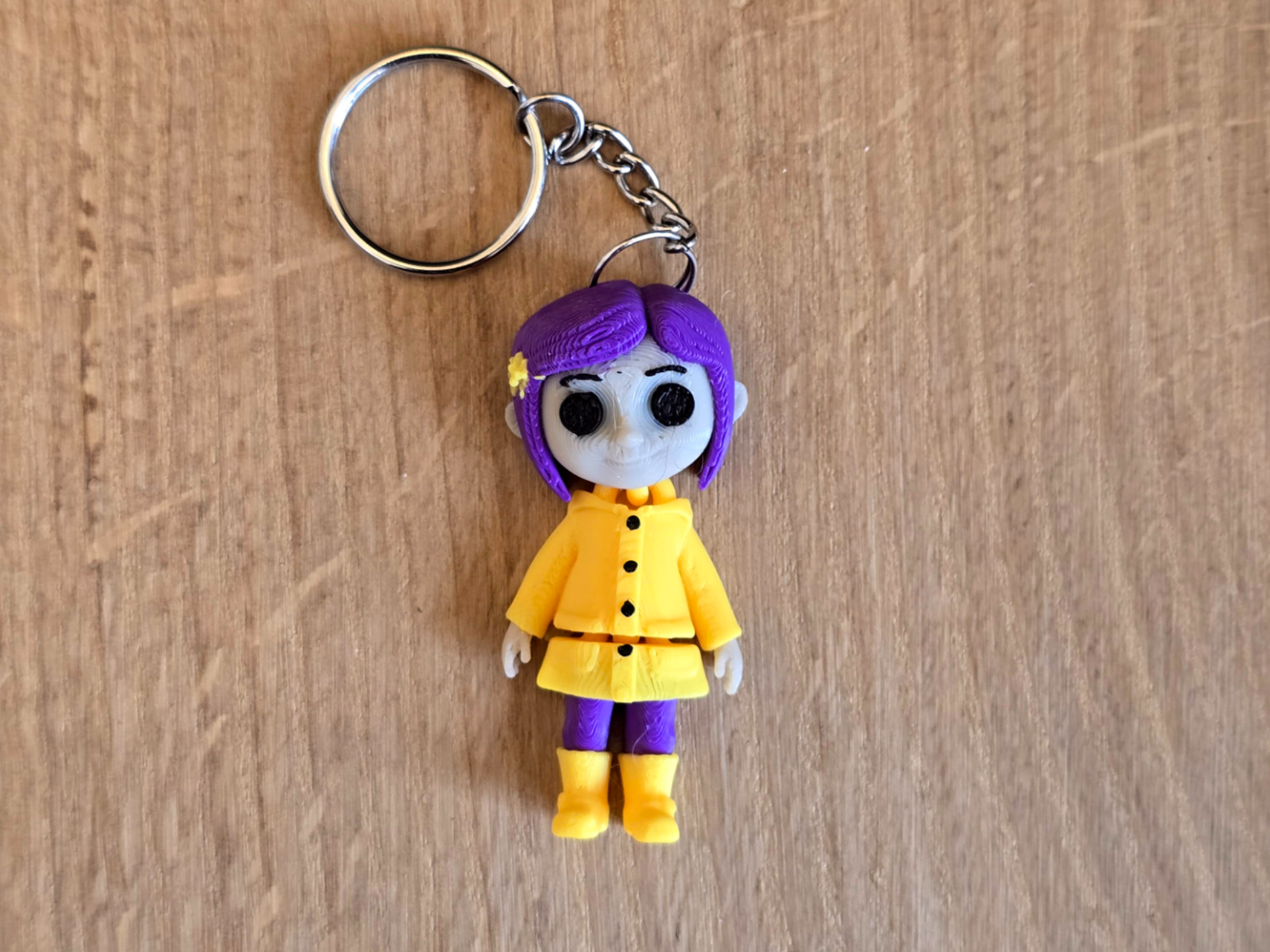 Coraline flexi keychain - 1