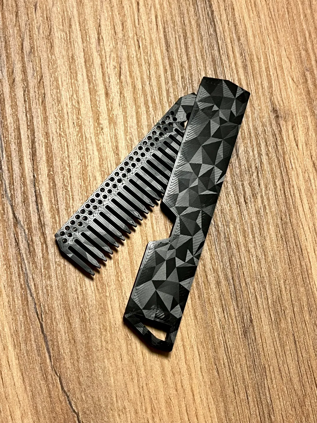 ULTIMATE SWITCHBLADE COMB - SAFE LOCK - TRAVEL EDC view 2