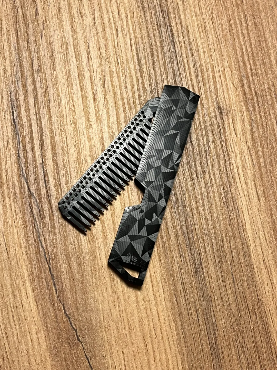 ULTIMATE SWITCHBLADE COMB - SAFE LOCK - TRAVEL EDC view 4