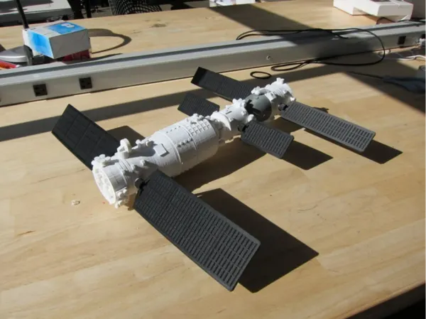 https://makerworld.bblmw.com/makerworld/model/US33a0bc604a6069/design/2024-11-04_1dafb921d3712.png