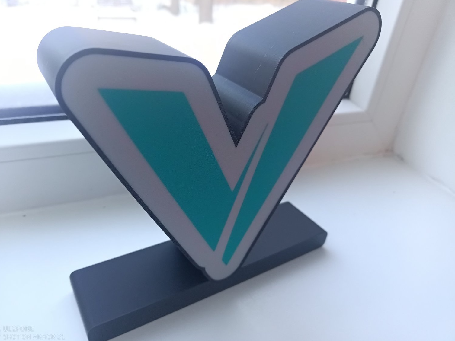 V. Lightbox 