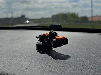 Rotating car stand