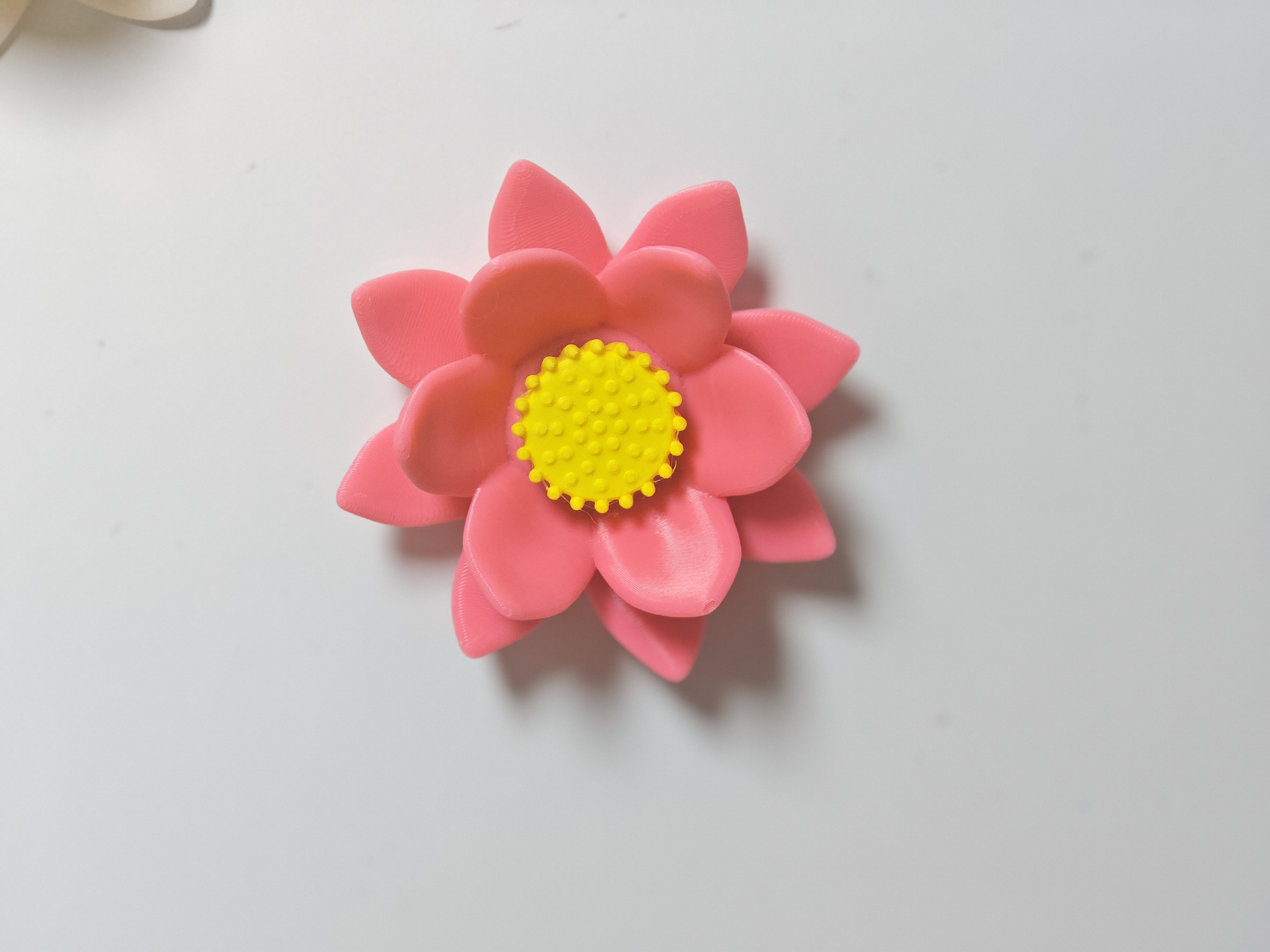 Miniatura 3 do modelo 3D 花花立体冰箱贴-水仙花-芙蓉花-荷花=菊花-山茶花等
