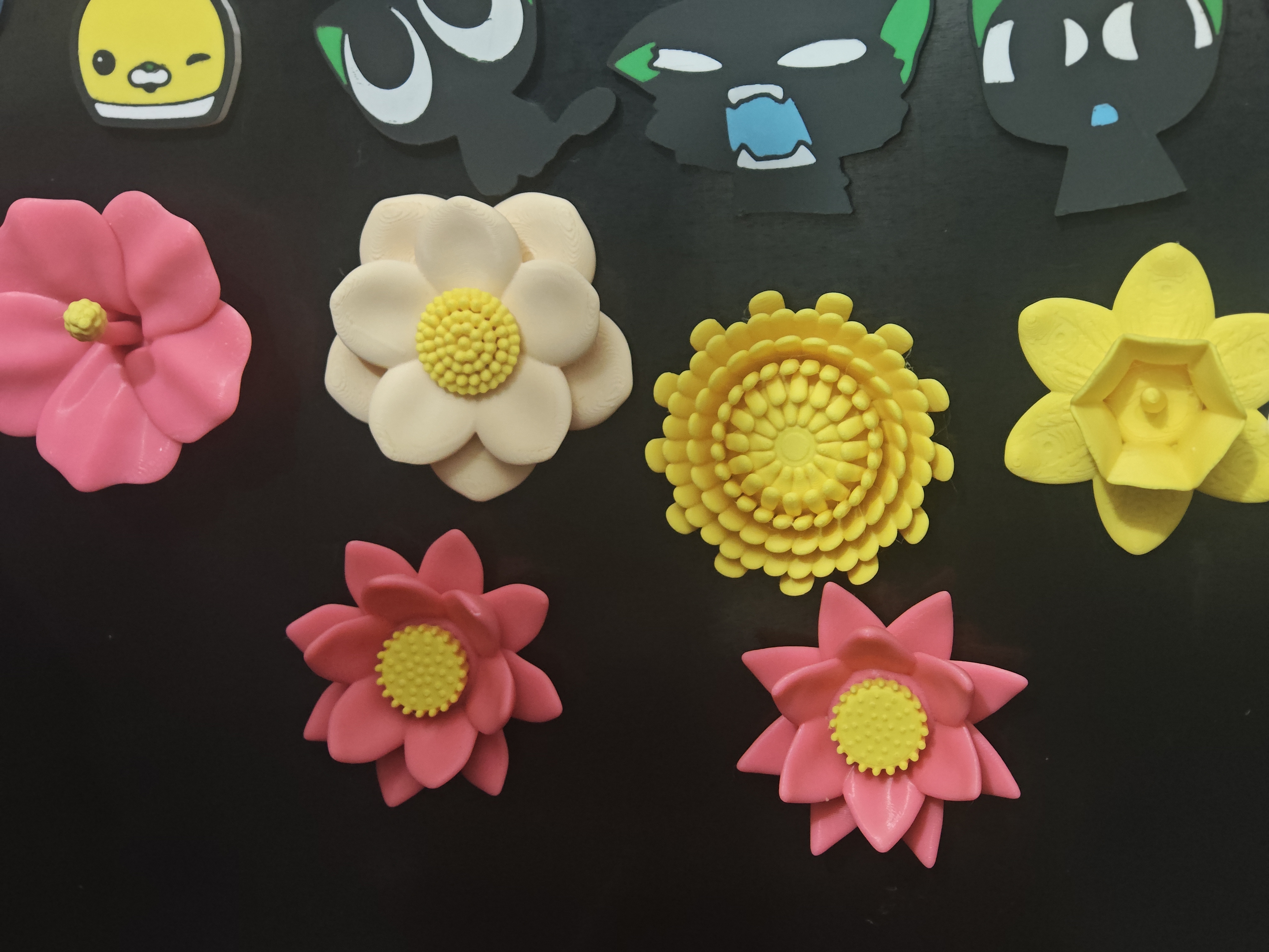 Miniatura 6 do modelo 3D 花花立体冰箱贴-水仙花-芙蓉花-荷花=菊花-山茶花等