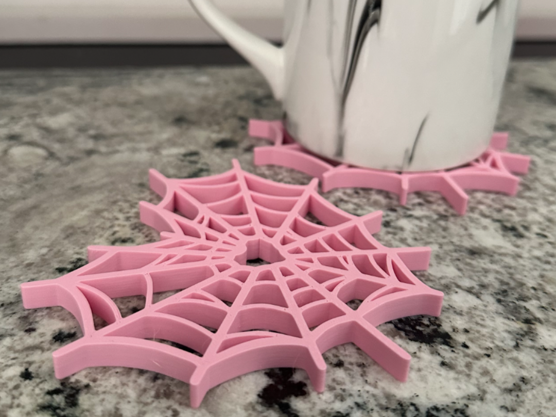 Spider web heart Coaster -NO AMS-