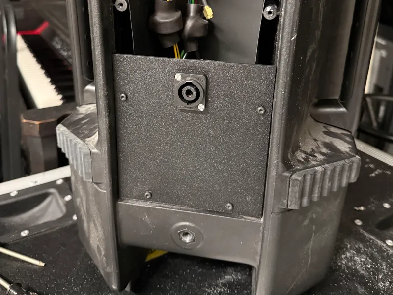 JBL EON 610 Passive/NL4 Conversion Plate
