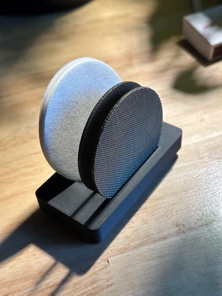 Gridfinity Puck Screen + Paper Filter Combo Bin 58 by penguinprints