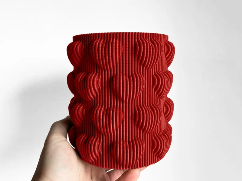 Valentine’s Heart Vase - Chonky Lines 