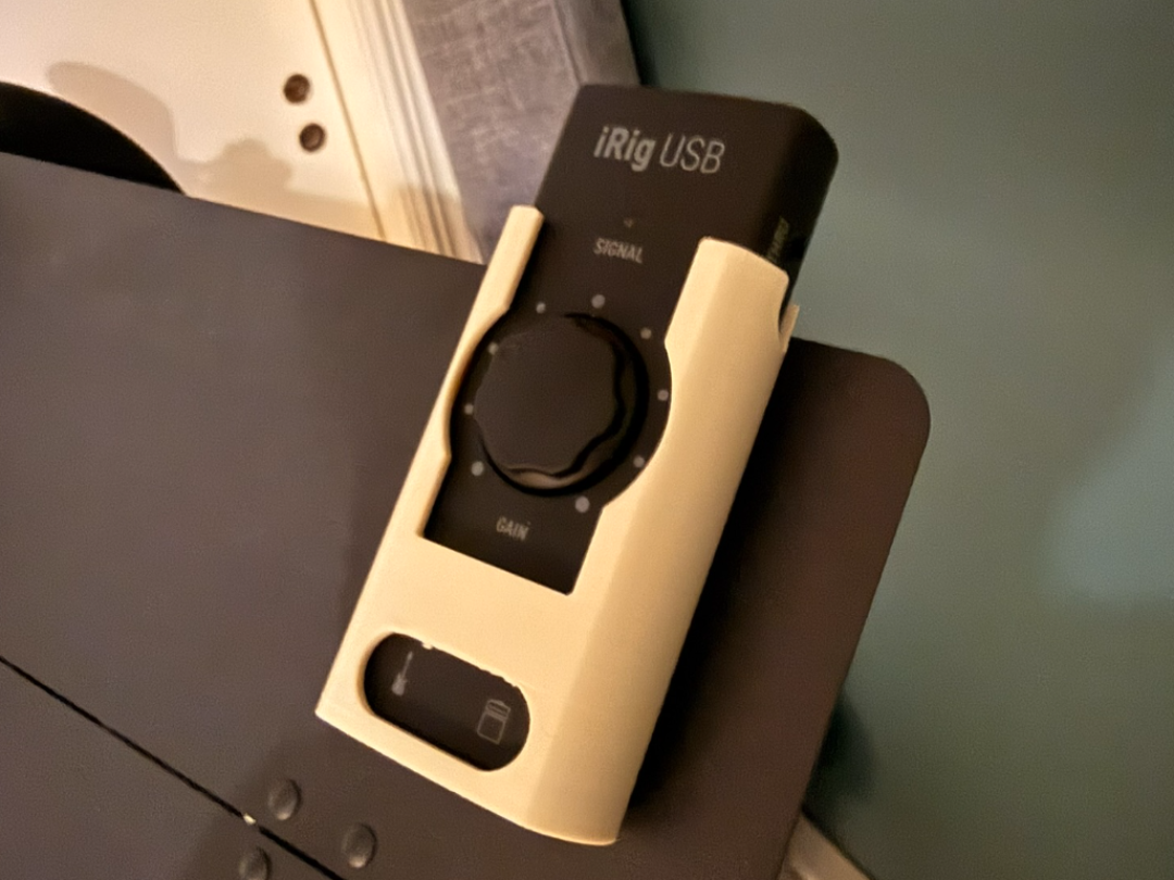 iRig USB Music Stand Clip