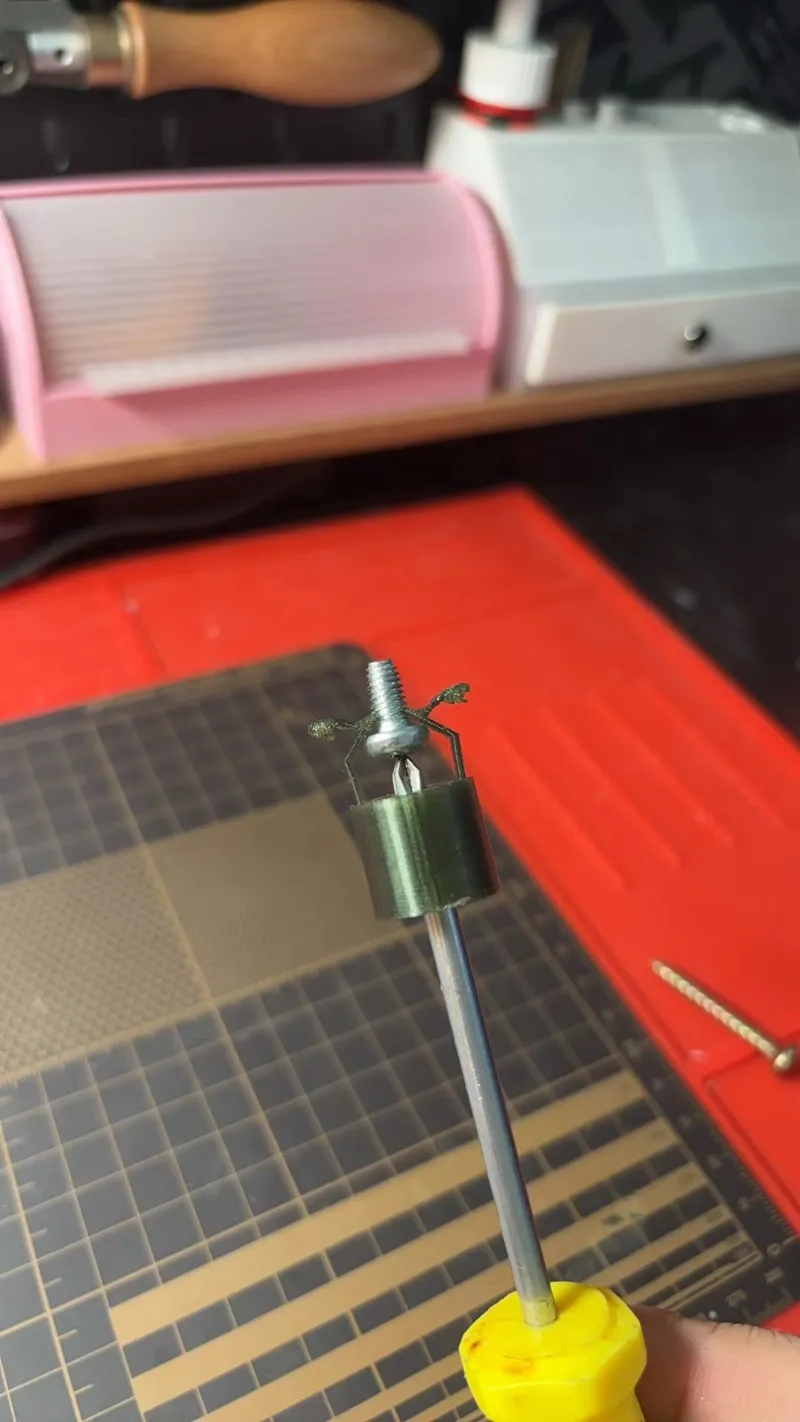 Screw gripper set 螺丝夹持器