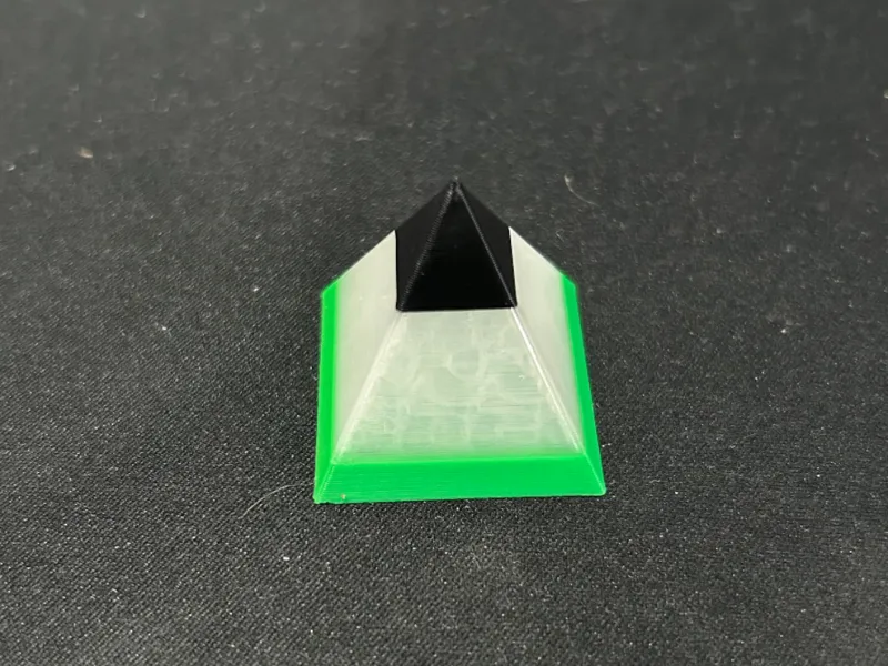 TEST Print Pyramid 3 Color AMS - Low Waste
