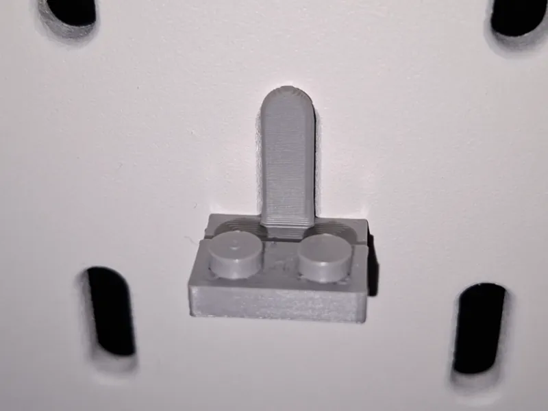 Klocek 2x1 dla mini figurek do Tablicy Ikea Skadis
